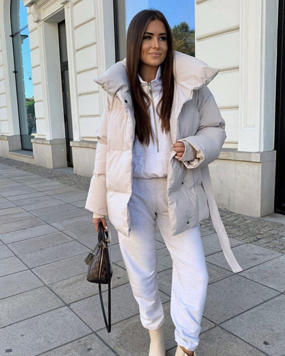 Ela | Prošívaná bunda s páskem