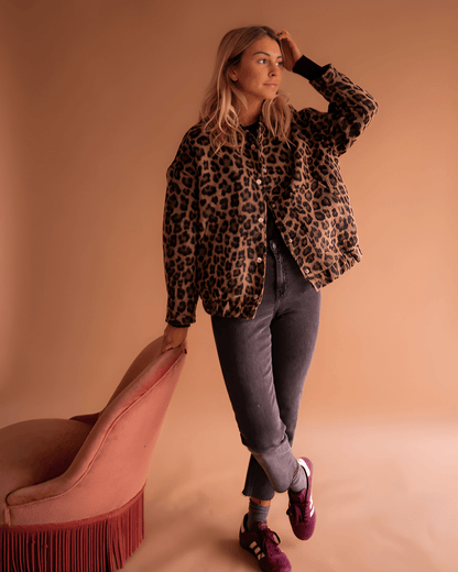 Leona | Bomber s leopardím vzorem