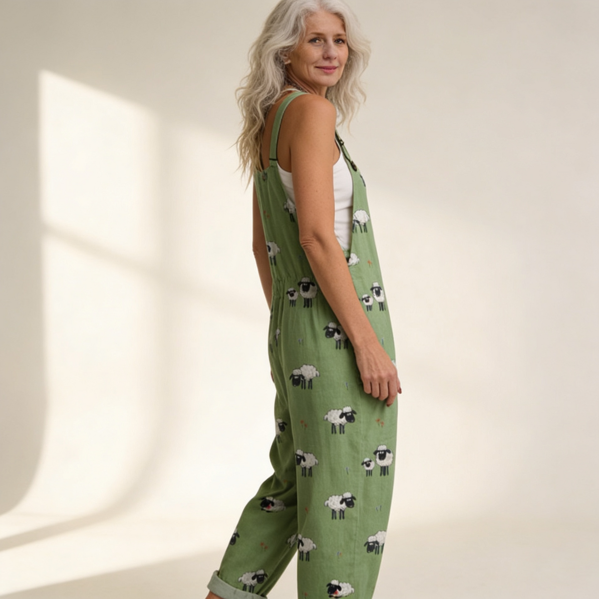 Vlastimila Overal v jemné zelené